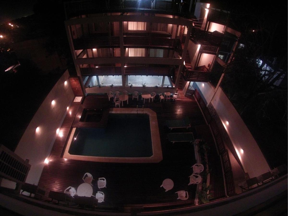 Yreta Apart Hotel Porto Iguaçu Quarto foto