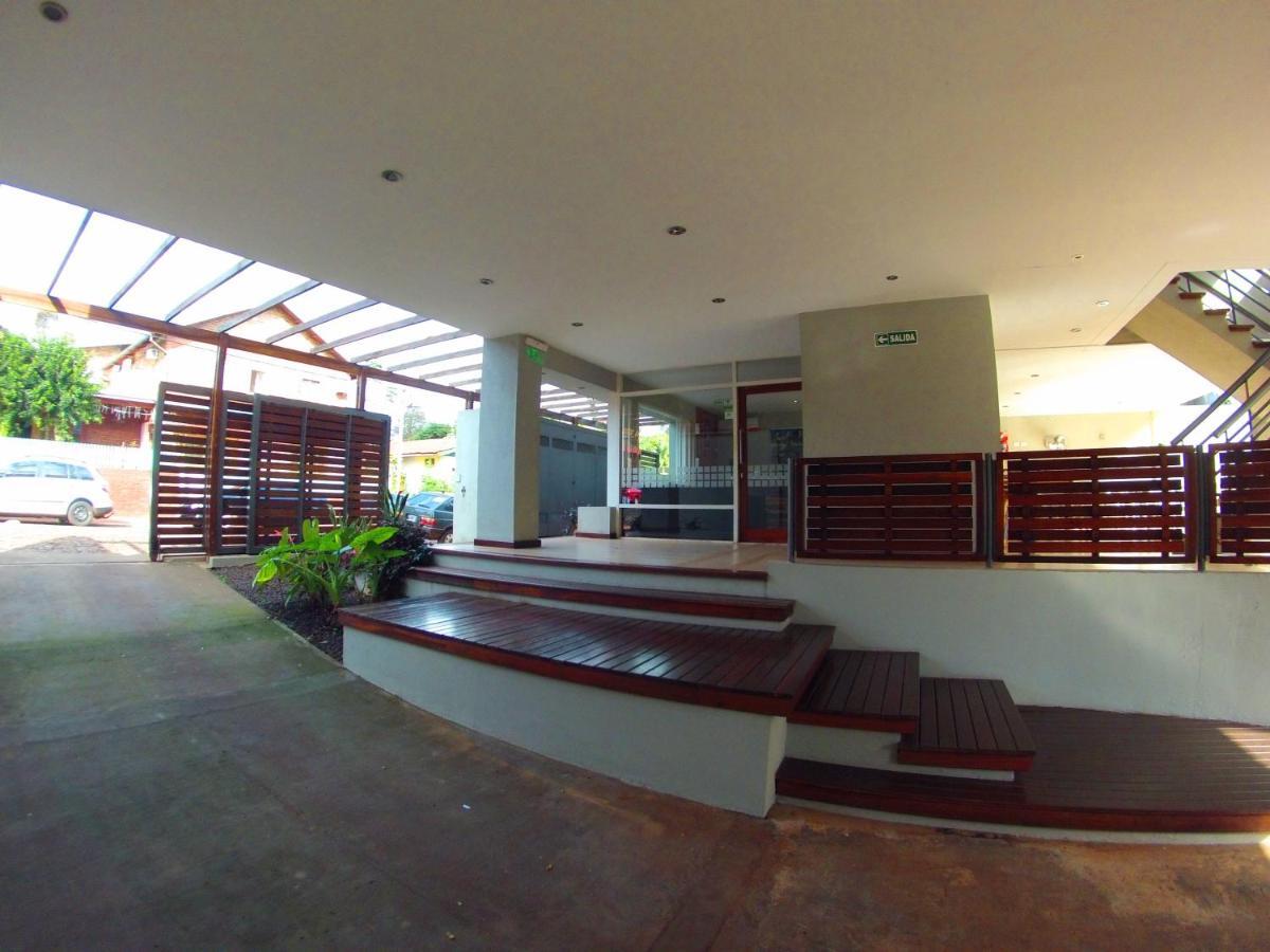 Yreta Apart Hotel Porto Iguaçu Exterior foto