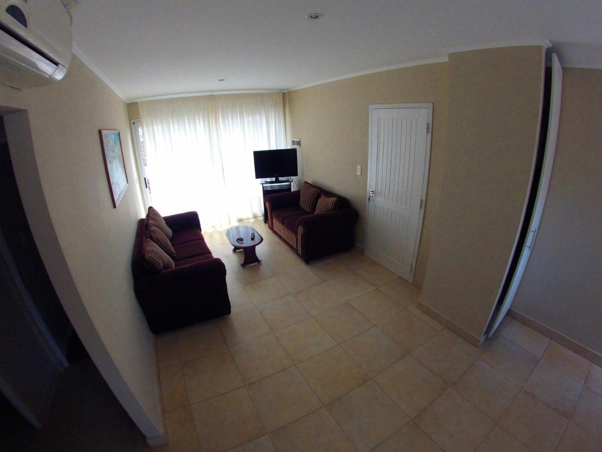 Yreta Apart Hotel Porto Iguaçu Quarto foto
